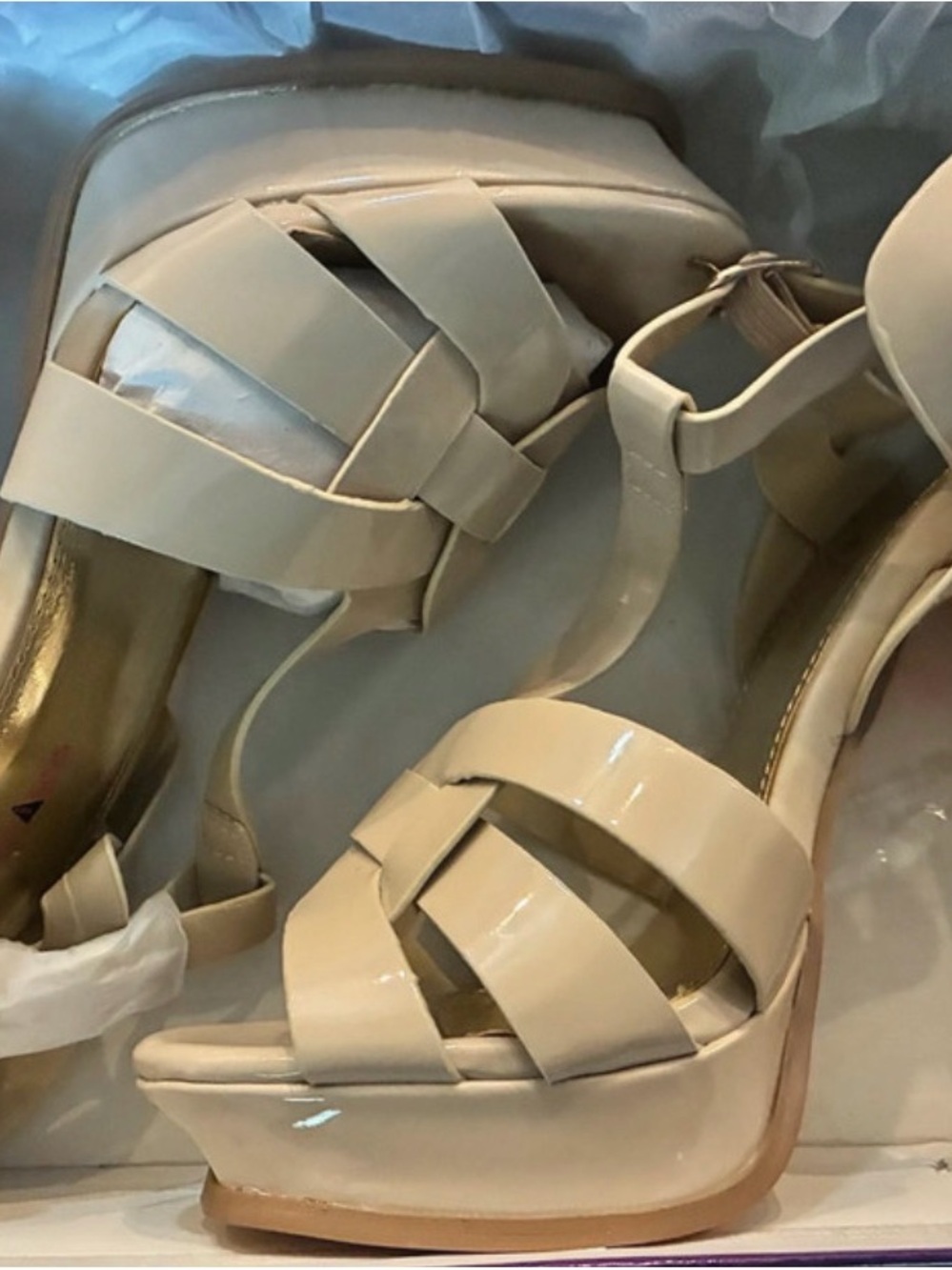 Shoe Dezigns SZ 9 Beige Heels Lauren-87 Women